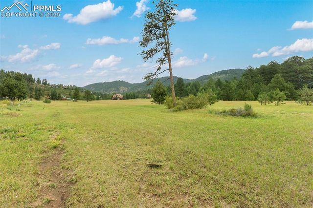 512 Brecken Court A, Woodland Park, CO 80863