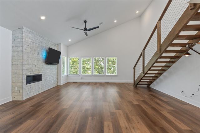 277 Paddock Loop, Fayetteville, AR 72701