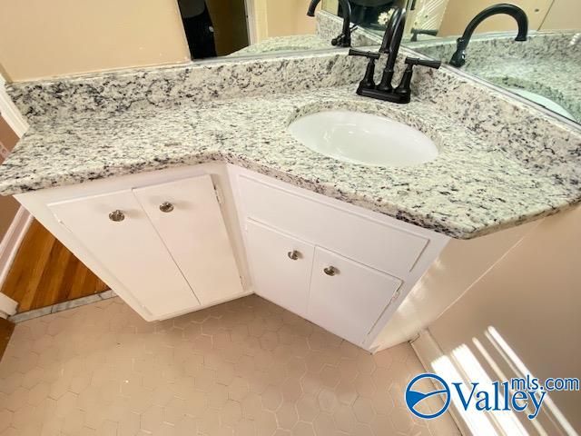 6008 Ellington Road NW, Huntsville, AL 35810