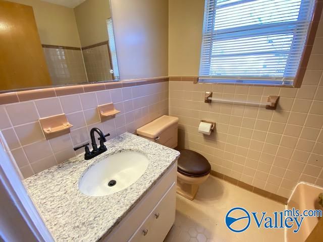 6008 Ellington Road NW, Huntsville, AL 35810