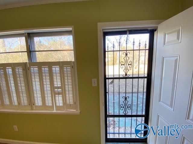 6008 Ellington Road NW, Huntsville, AL 35810