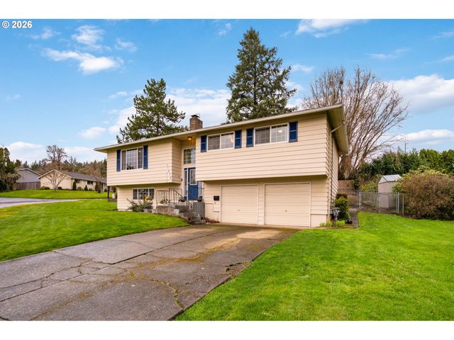 17670 Se EMERALD Dr, Milwaukie, OR 97267