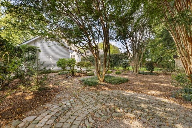 2813 Steamboat Dr, Nashville, TN 37214