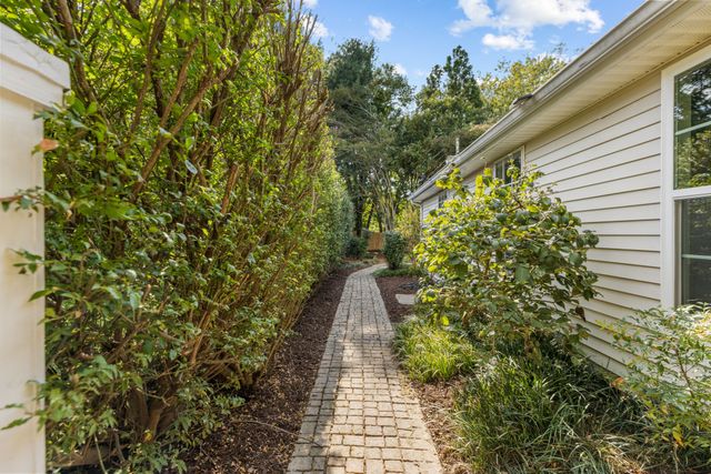 2813 Steamboat Dr, Nashville, TN 37214