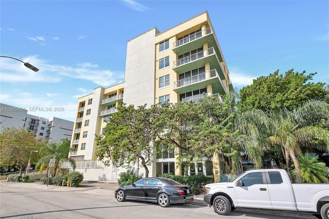 1350 NW 8th Ct B2-6, Miami, FL 33136