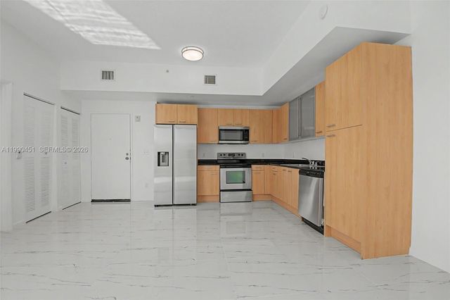 1350 NW 8th Ct B2-6, Miami, FL 33136