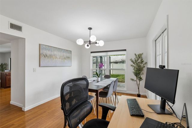 15824 KNOLLVIEW DRIVE, Tampa, FL 33624