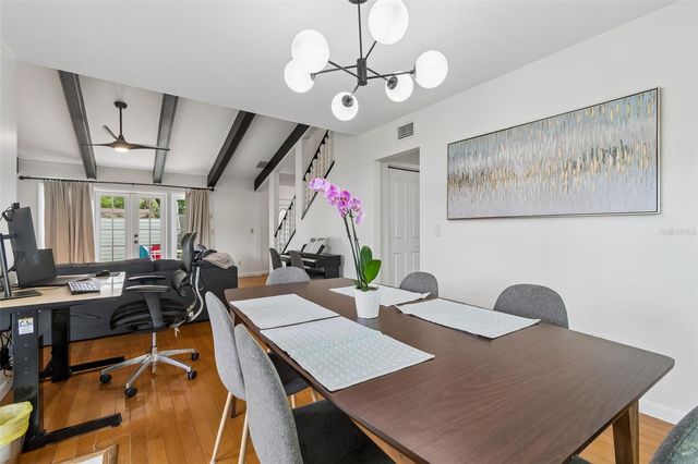 15824 KNOLLVIEW DRIVE, Tampa, FL 33624