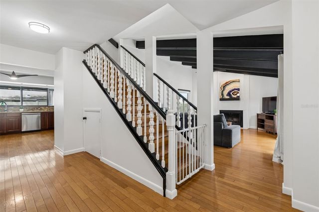 15824 KNOLLVIEW DRIVE, Tampa, FL 33624