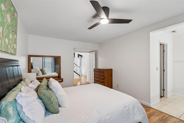 15824 KNOLLVIEW DRIVE, Tampa, FL 33624