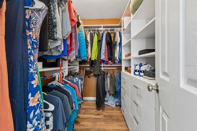 15824 KNOLLVIEW DRIVE, Tampa, FL 33624