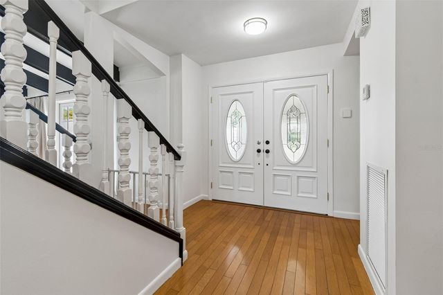 15824 KNOLLVIEW DRIVE, Tampa, FL 33624