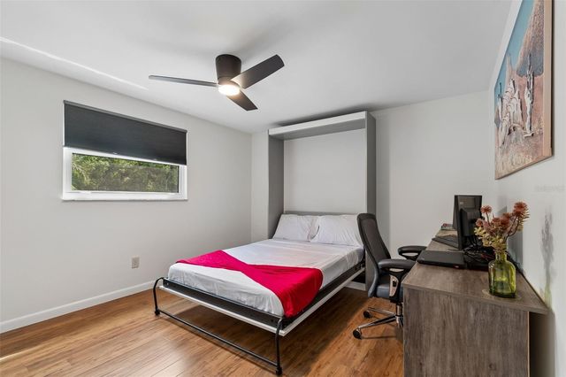 15824 KNOLLVIEW DRIVE, Tampa, FL 33624