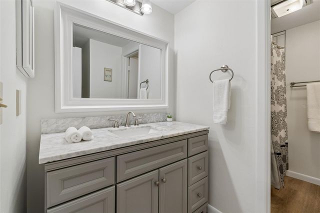 15824 KNOLLVIEW DRIVE, Tampa, FL 33624