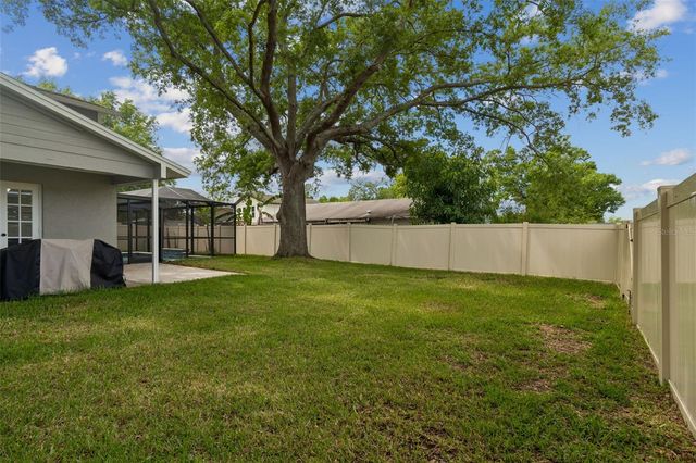 15824 KNOLLVIEW DRIVE, Tampa, FL 33624