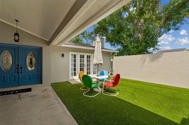 15824 KNOLLVIEW DRIVE, Tampa, FL 33624