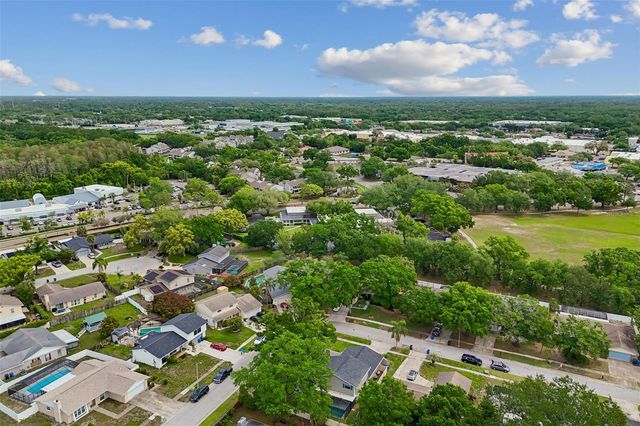 15824 KNOLLVIEW DRIVE, Tampa, FL 33624