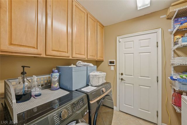 7017 Puetollano Drive, North Las Vegas, NV 89084