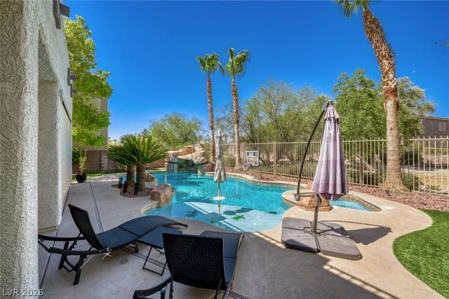 7017 Puetollano Drive, North Las Vegas, NV 89084