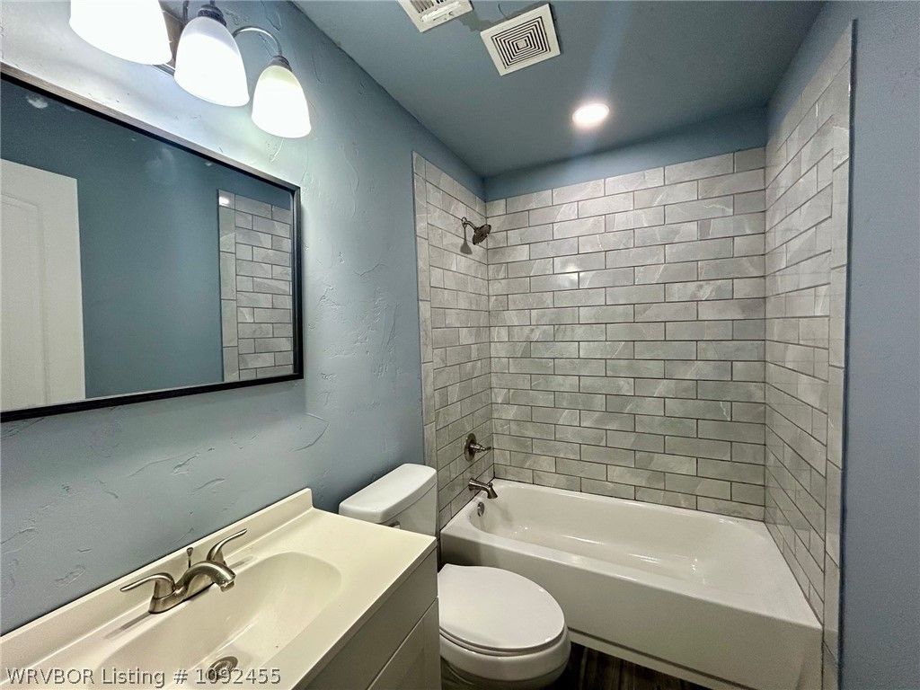 415 W Harrison Avenue 415 W Harrison Avenue