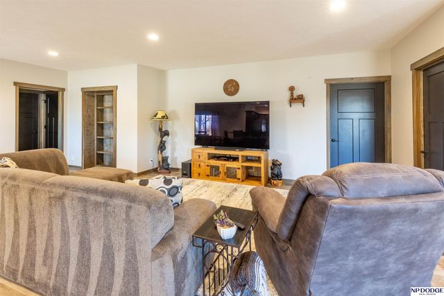 6440 Bass Creek Court, Hickman, NE 68327