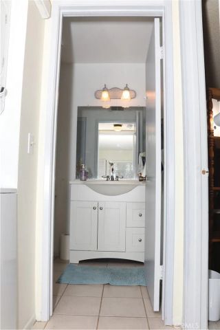 1505 S Raitt 97, Santa Ana, CA 92704