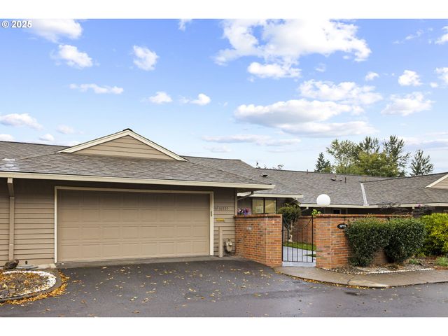 16925 Sw MONTEREY Ln, Portland, OR 97224