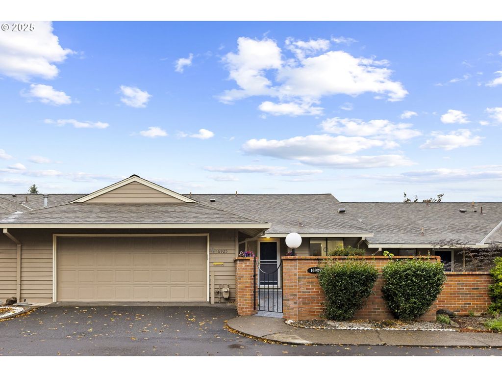 16925 Sw MONTEREY Ln, Portland, OR 97224