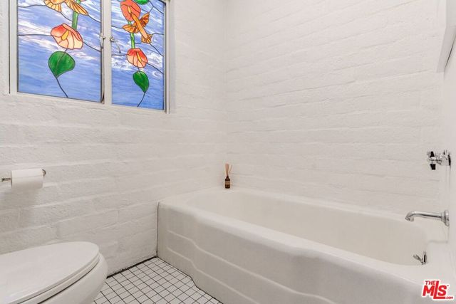 10514 Silverton Avenue, Tujunga, CA 91042