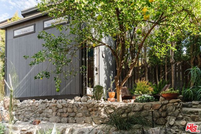 10514 Silverton Avenue, Tujunga, CA 91042