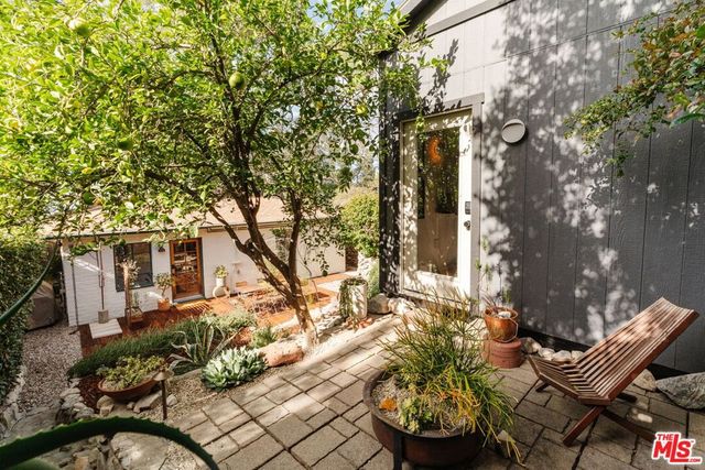 10514 Silverton Avenue, Tujunga, CA 91042