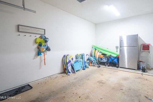 2252 Beach Drive, 203, Gulfport, MS 39507