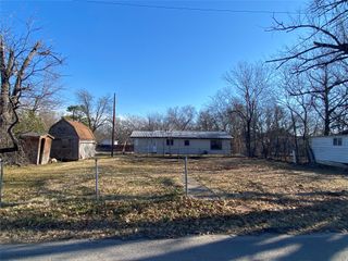 715 N 23 1/2 Street, Corsicana, TX 75110