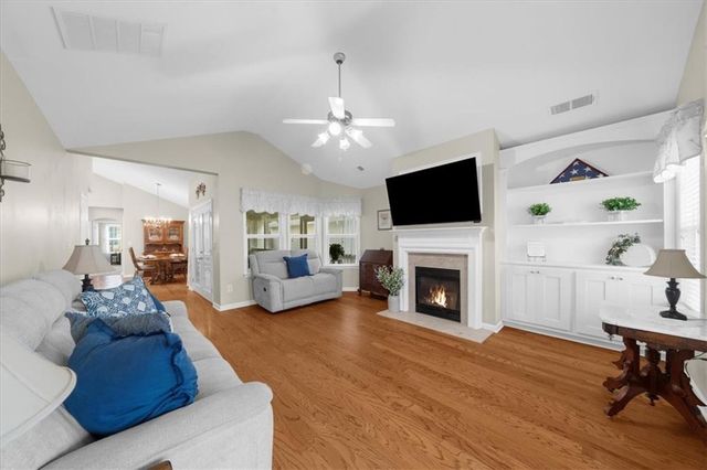 2135 Highland Gate Drive, Cumming, GA 30040