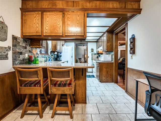 12000 SW 7th Street, Yukon, OK 73099