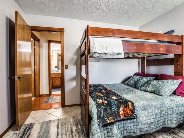 12000 SW 7th Street, Yukon, OK 73099