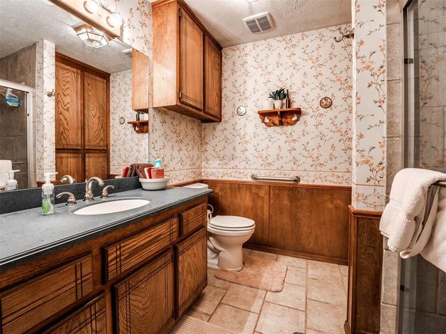12000 SW 7th Street, Yukon, OK 73099