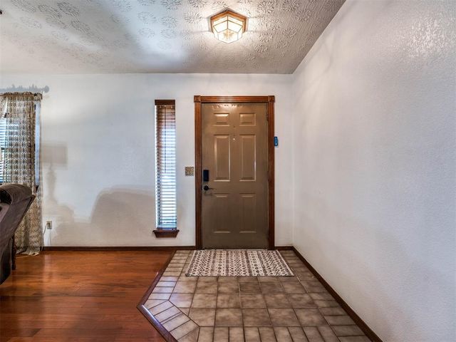 12000 SW 7th Street, Yukon, OK 73099