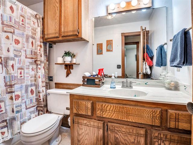 12000 SW 7th Street, Yukon, OK 73099