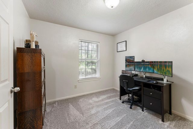 81 S Hidden View Circle, The Woodlands, TX 77381