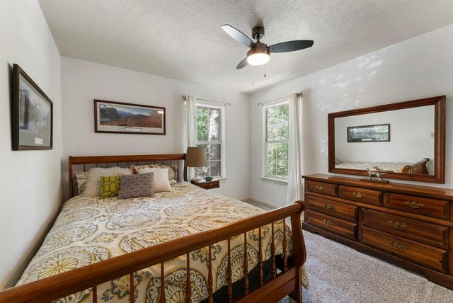 81 S Hidden View Circle, The Woodlands, TX 77381