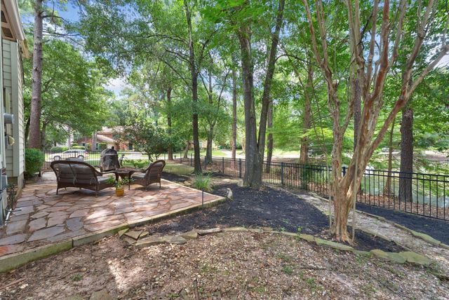 81 S Hidden View Circle, The Woodlands, TX 77381