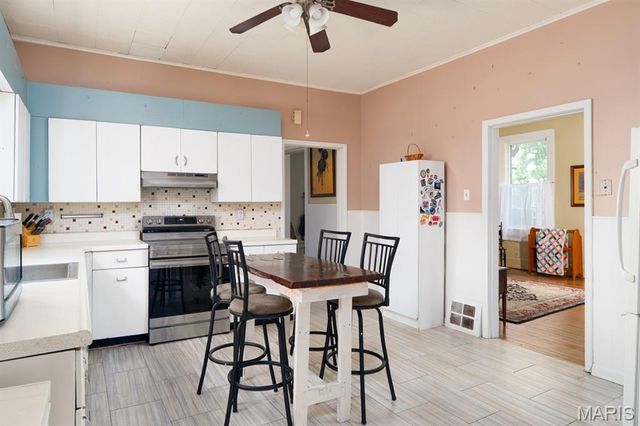 426 Tiffin Avenue, St Louis, MO 63135