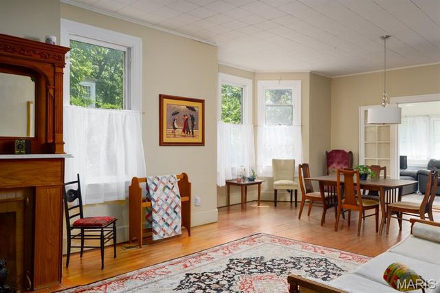 426 Tiffin Avenue, St Louis, MO 63135