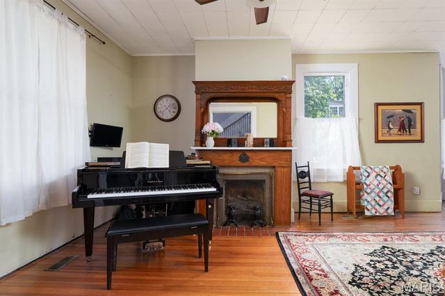 426 Tiffin Avenue, St Louis, MO 63135