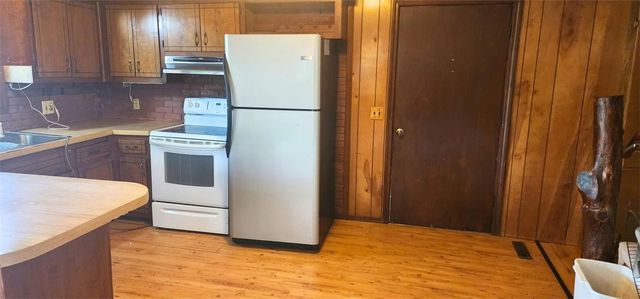 24656 Walleye Drive, Golden, MO 65658