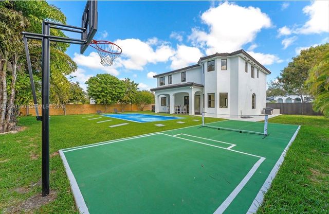 19246 SW 132nd Avenue, Miami, FL 33177