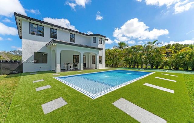 19246 SW 132nd Avenue, Miami, FL 33177