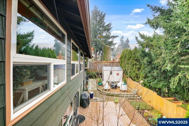 5240 Chapman St S, Salem, OR 97306