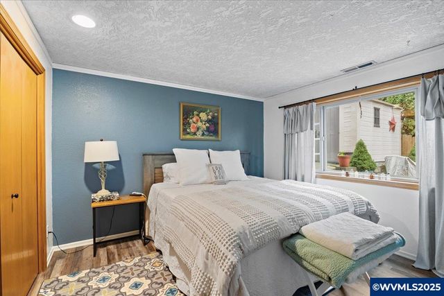 5240 Chapman St S, Salem, OR 97306